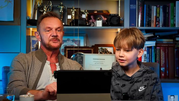 Cezary Pazura pokazał syna. Fani zachwyceni. "Jak chłopięca wersja Edytki"