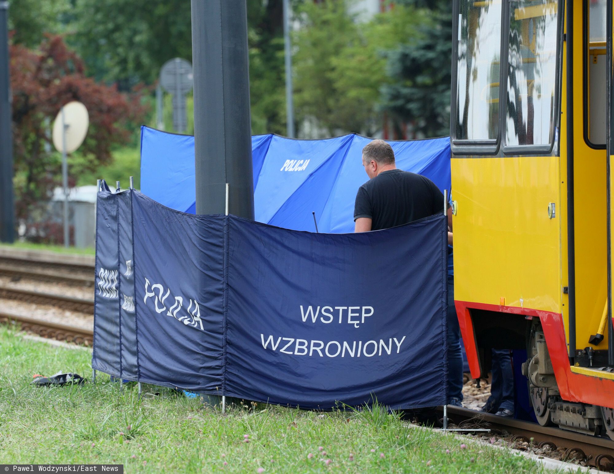 Chłopiec zginął pod kołami tramwaju w Warszawie 2.jpg