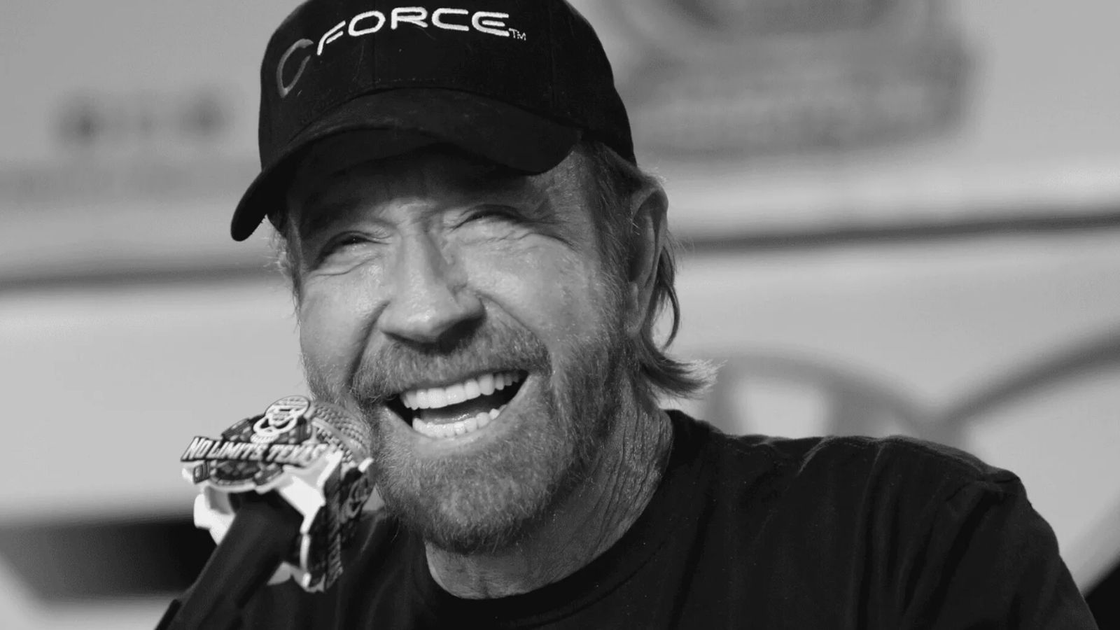 Chuck Norris robił to zaledwie tydzień przed śmiercią! Niewiarygodne nagranie