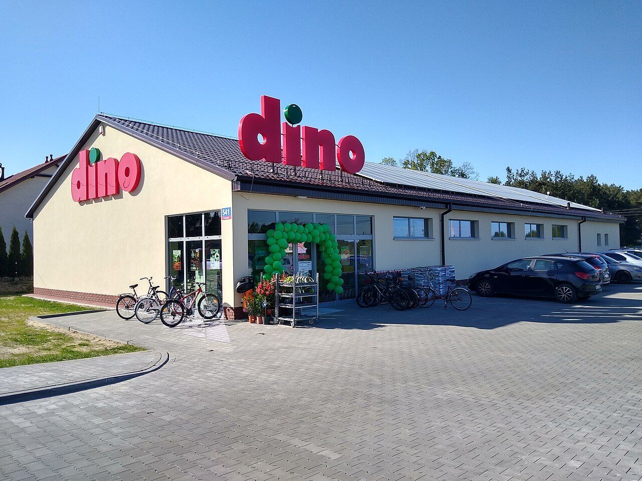Dino otworzyło 345 nowych sklepów w 2025 roku