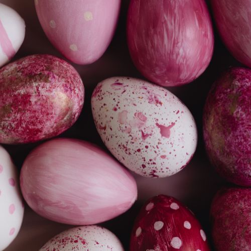 Najlepszy sposób na ozdabianie jajek. Wystarczą flamastry i ręcznik papierowy