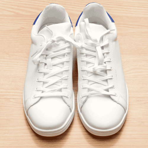 Czyszczenie białych butów może być proste.png