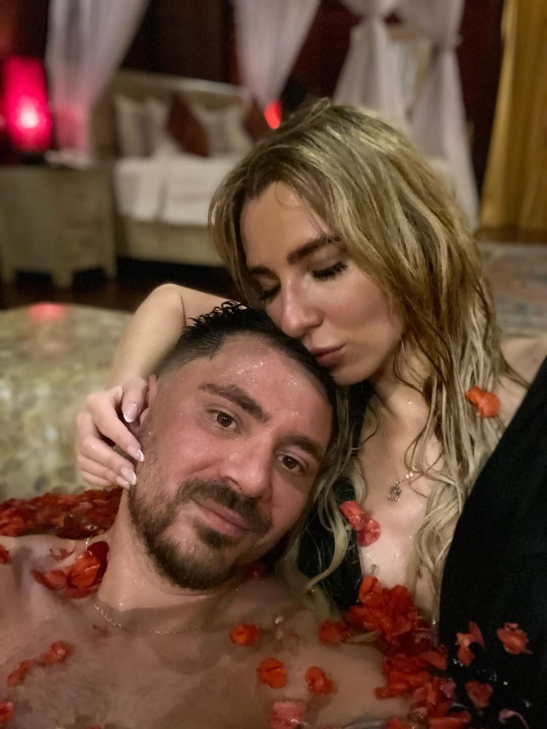 Martyniuk nagrał awanturę z żoną. Pokazał ją w łóżku. Burza w sieci