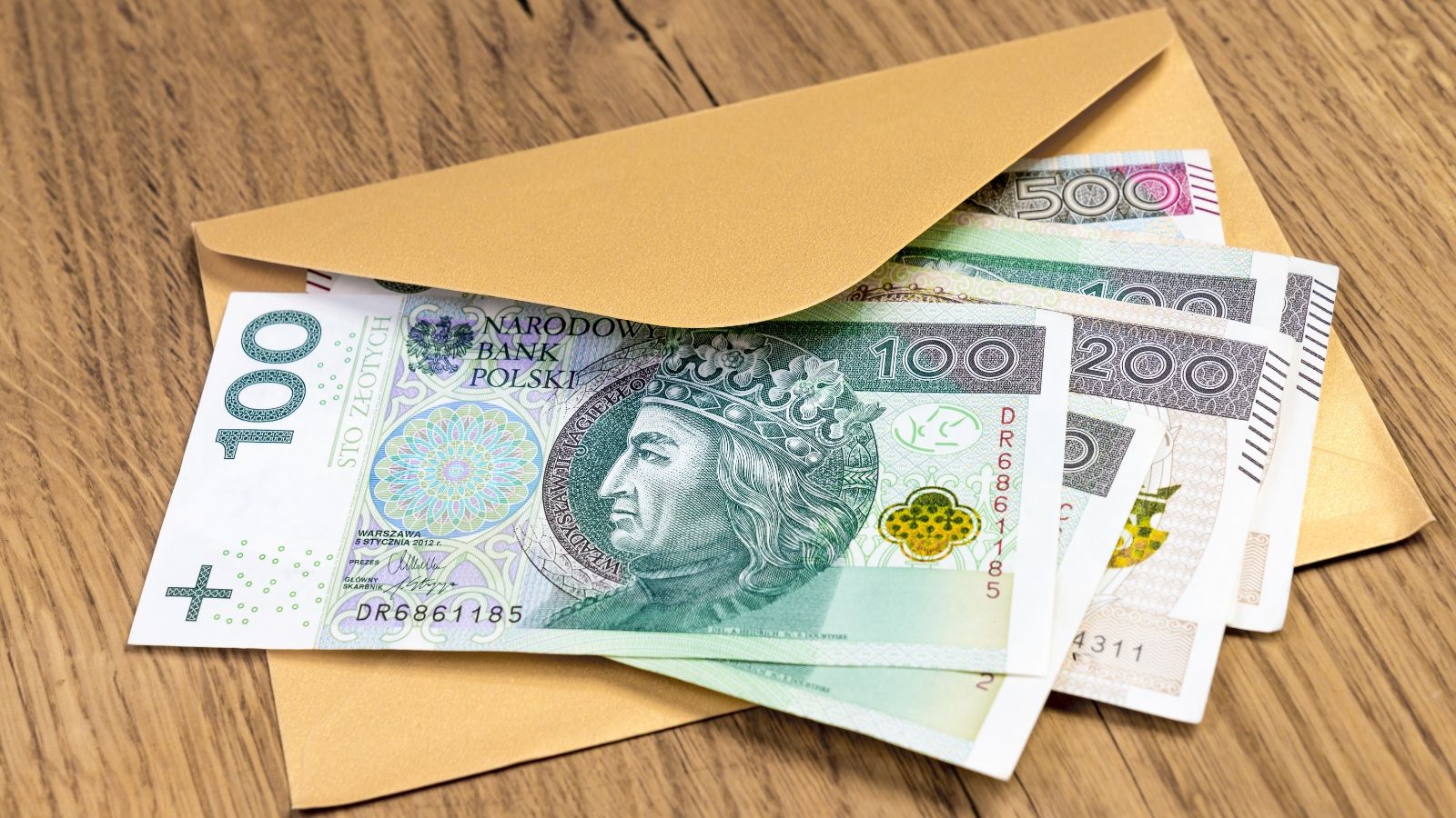 Darowizna dla dziecka bez podatku. Rodzic musi pamiętać o jednym warunku