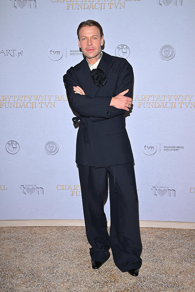 Plejada znanych na Charytatywnym Balu TVN. Jedna kreacja piękniejsza od drugiej