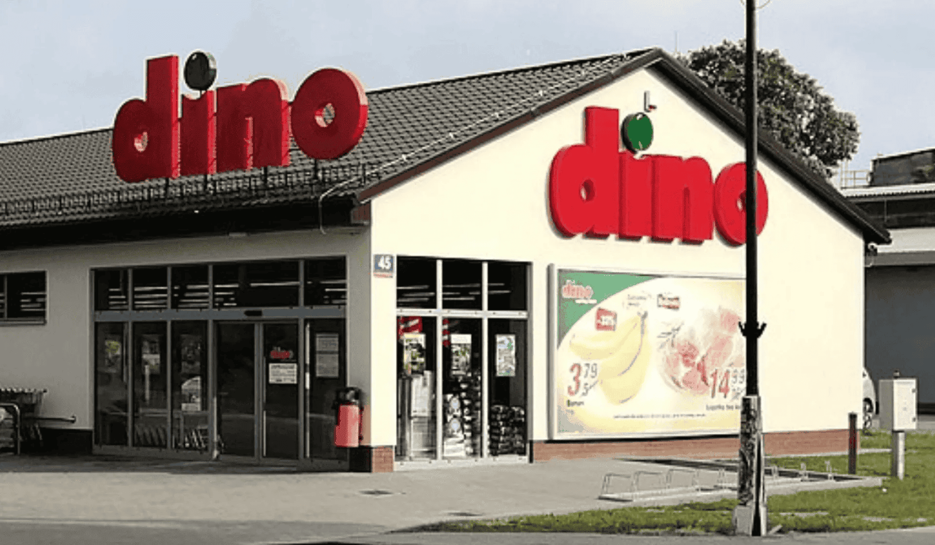 Dino szalało. Tak przeceniają produkty, iż klienci aż robią zapasy