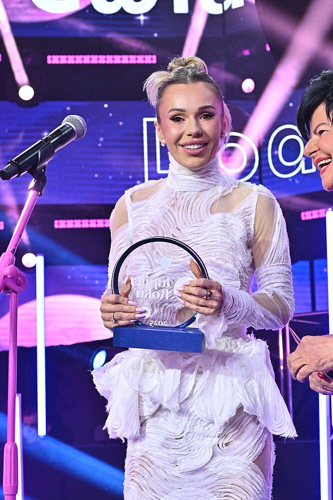 Niebywałe sceny na Jupiterach Roku. Wręczała nagrodę Dodzie, by za chwilę dosolić Nawrockiemu. Teraz to przesadziła