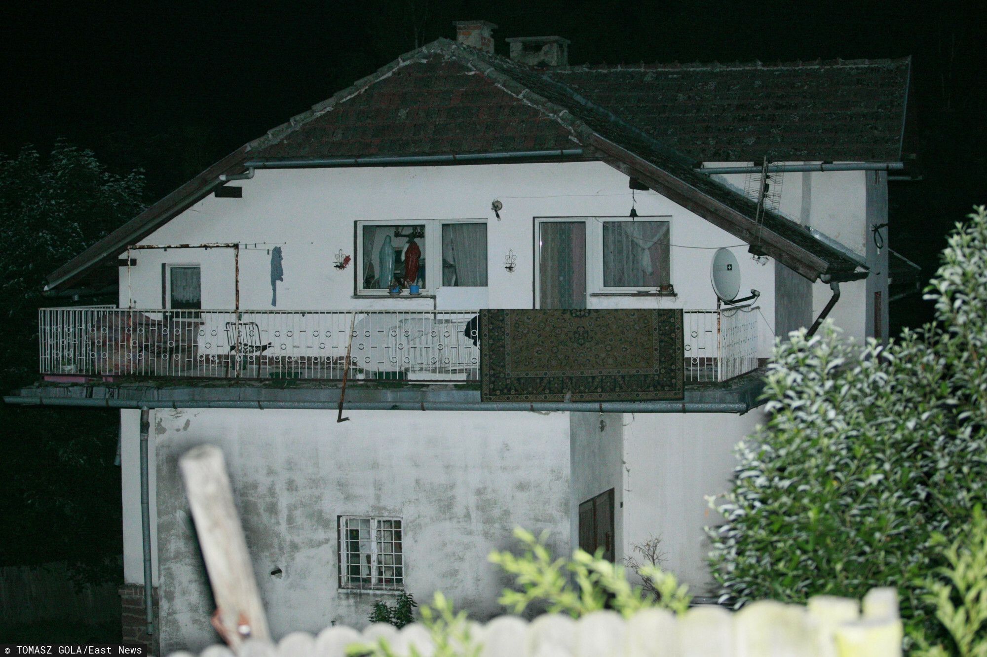 Zaniedbana rezydencja Violetty Villas. Pisarz pokazuje jak wygląda jej dom w Lewinie Kłodzkim