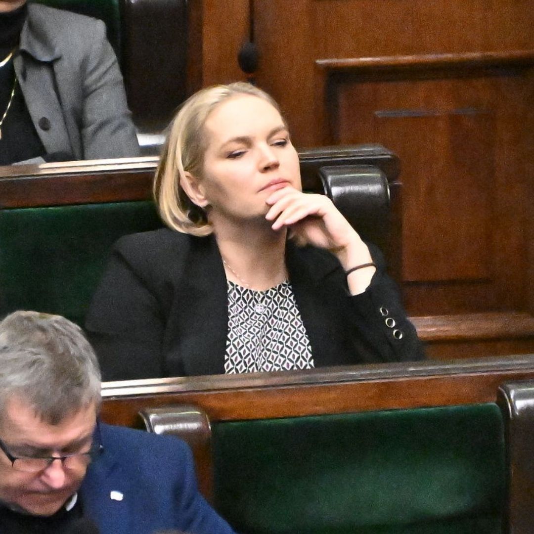 Dominika Chorosińska najpierw szczekała w Sejmie, a teraz to. Niebywałe, jak uderzyła w Tuska