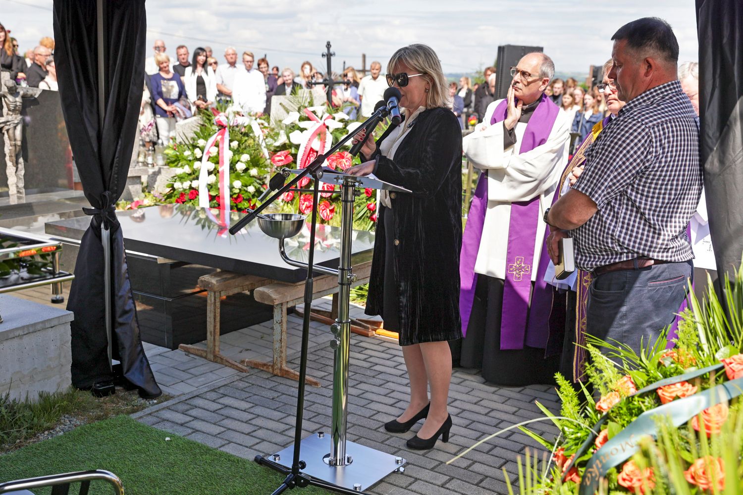 Dorota Segda na pogrzebie męża, fot. AKPA