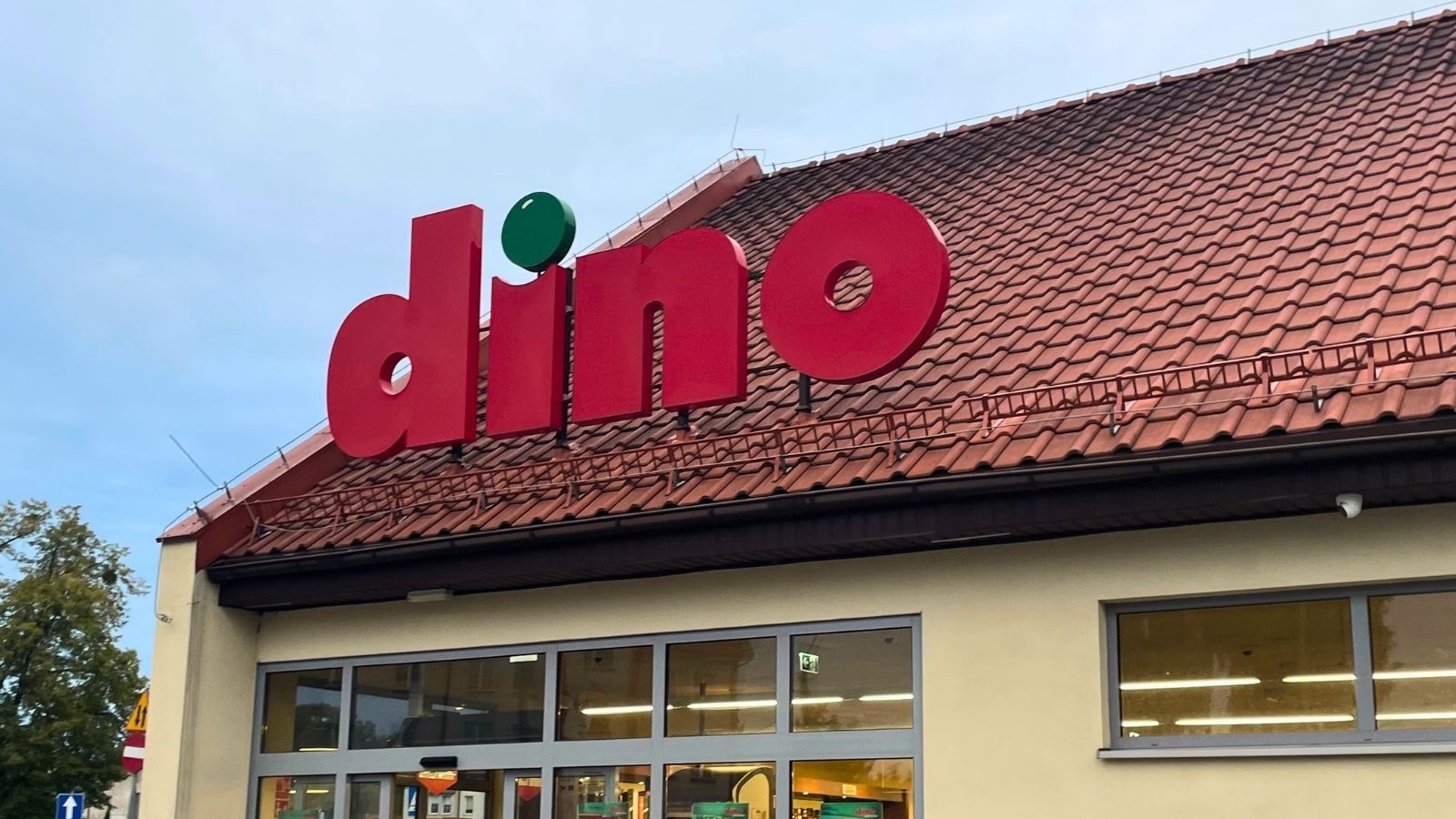 Dzień Nauczyciela w Dino, promocje, rabaty, gazetka, przeceny