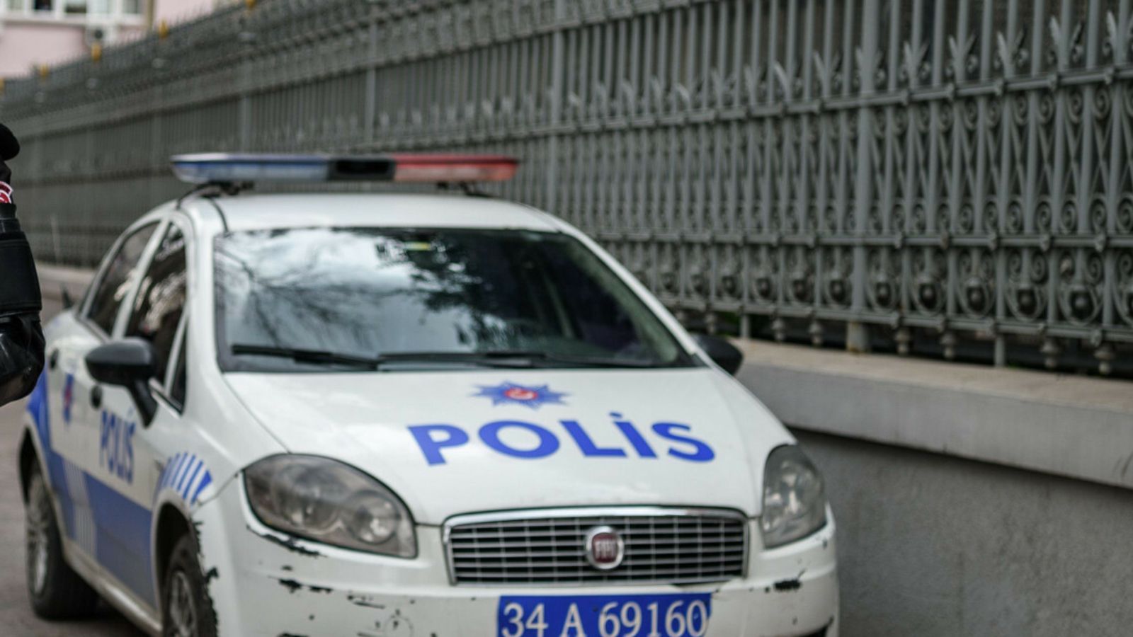 Świat: Strzelanina w tureckiej szkole. 20 osób rannych, 4 nie żyją