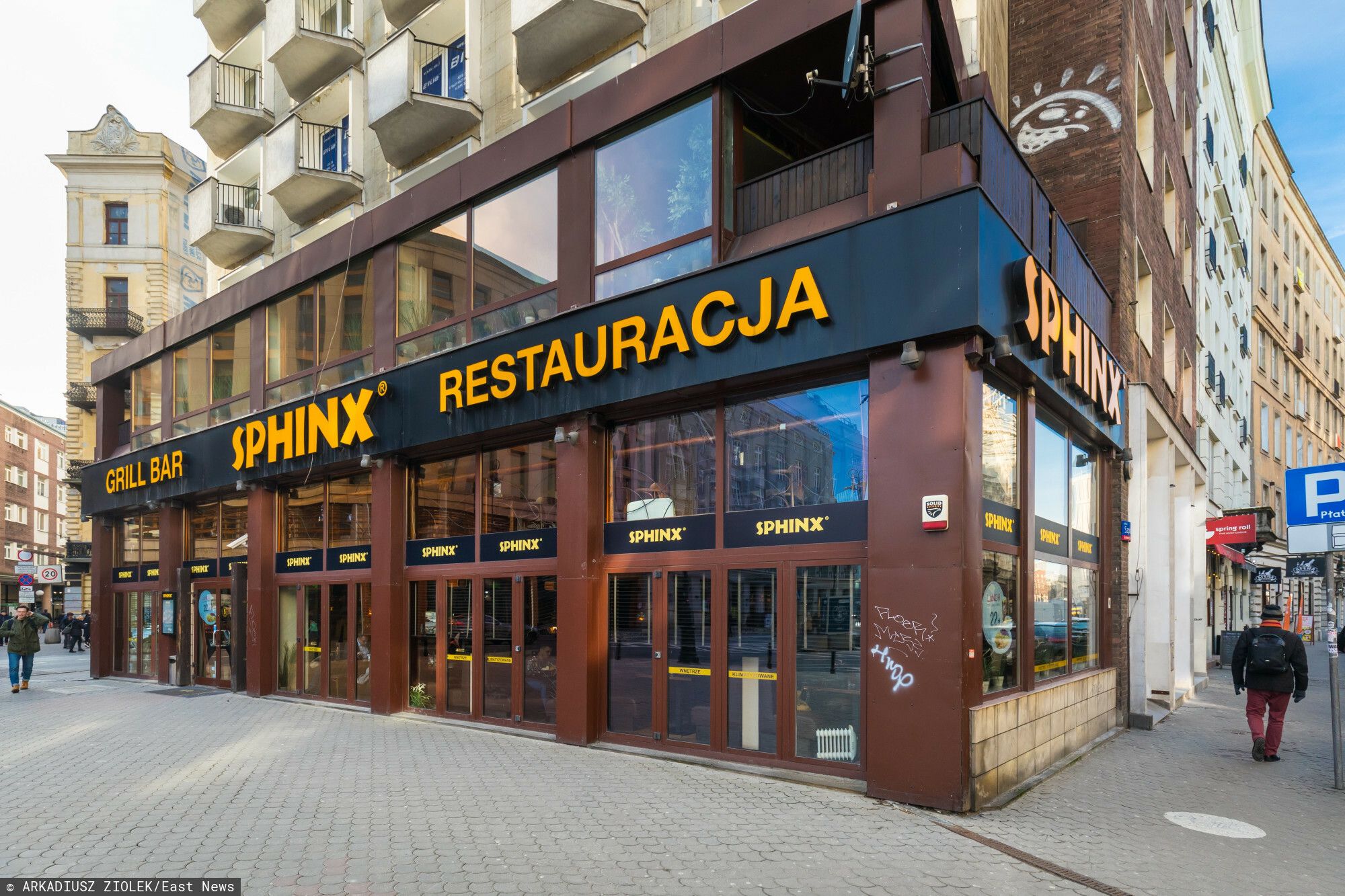 EN_01361045_0056.jpg