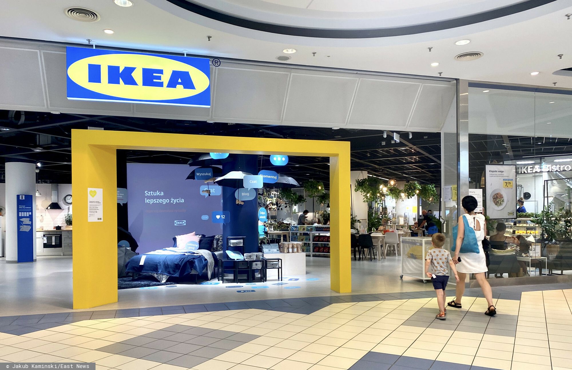 IKEA-sklep-zakupy-ludzie