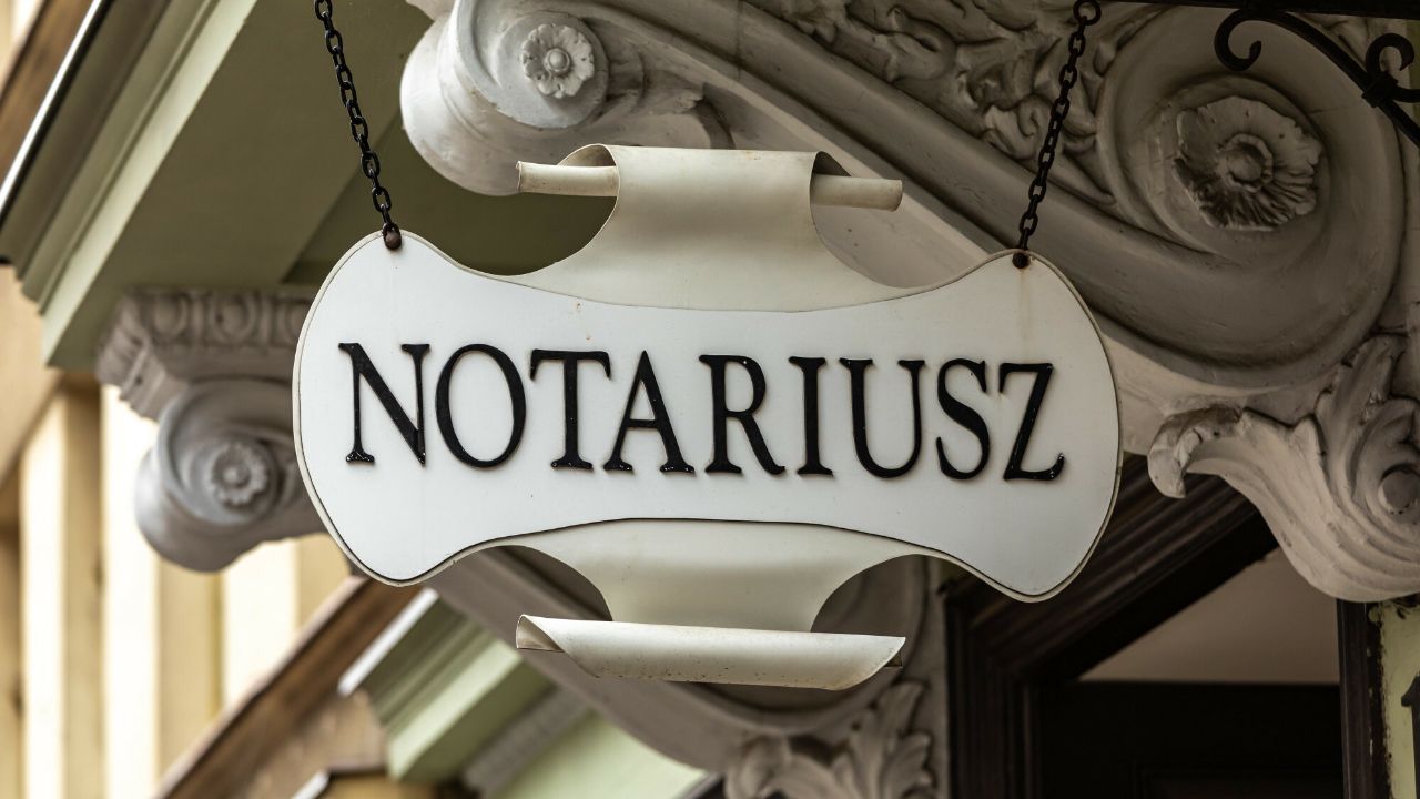 notariusz