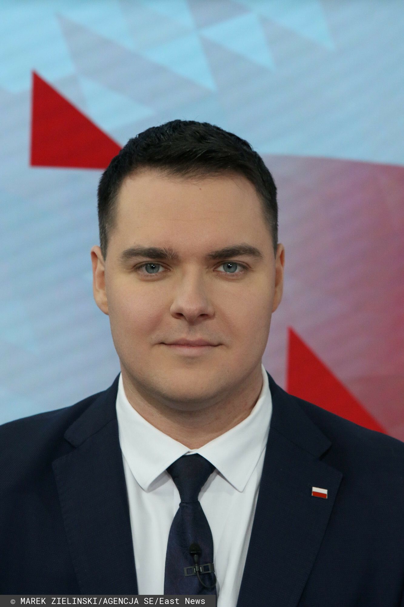 Doradca Andrzeja Dudy wstępuje do Konfederacji. Pojawił się na wiecu Mentzena