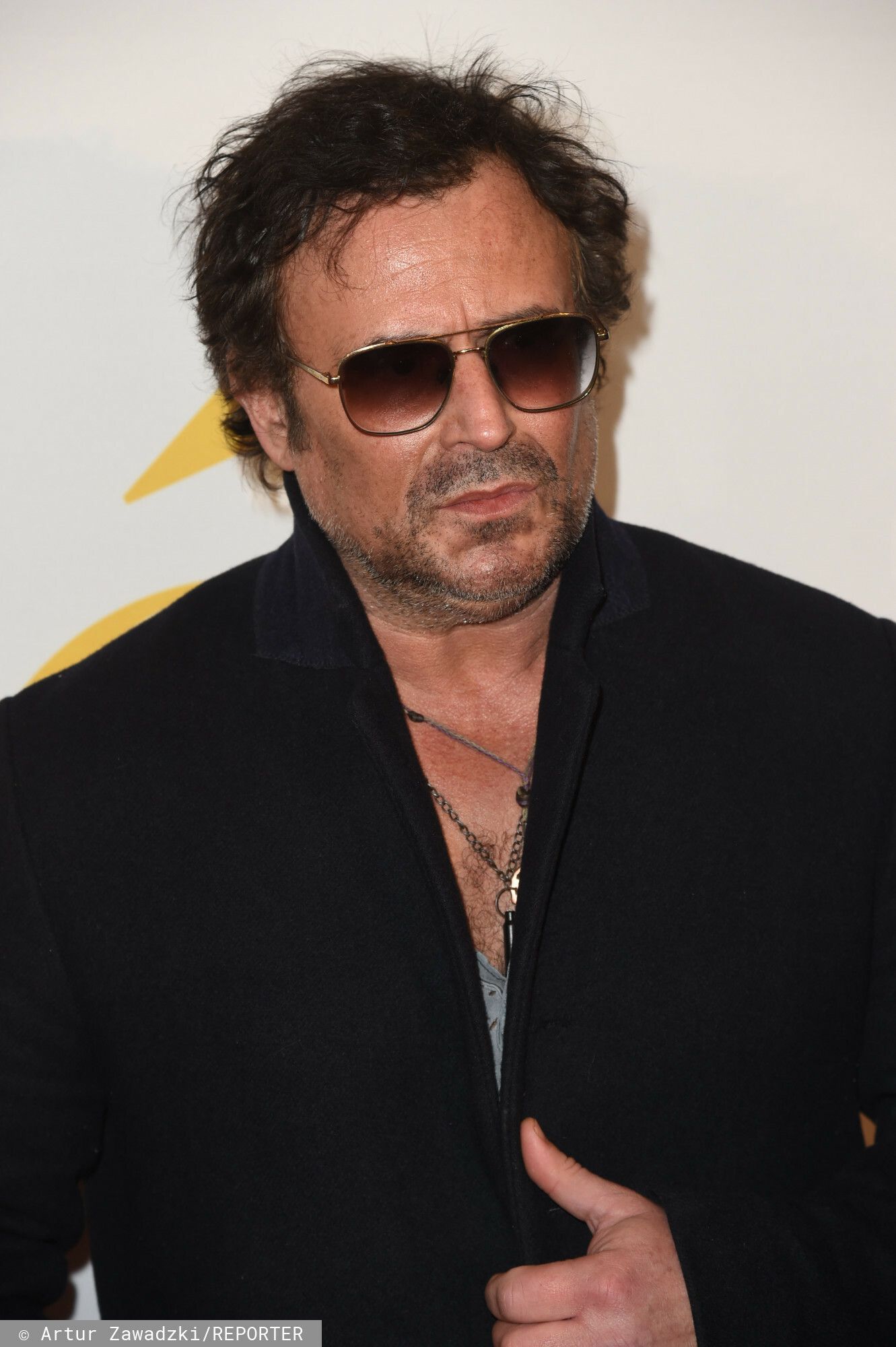 Bartosz Opania szczerze o życiu w cieniu sławnego ojca. Marian Opania nie ukrywa, jak trudne były jego początki