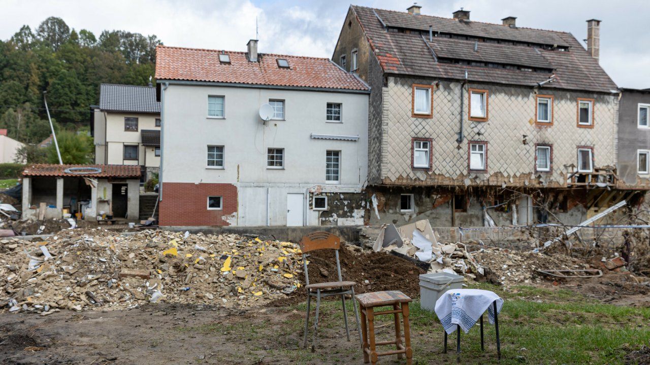 PAN apeluje po powodzi: kataklizmów będzie więcej. Odbudowa skuteczna tylko w jednym przypadku