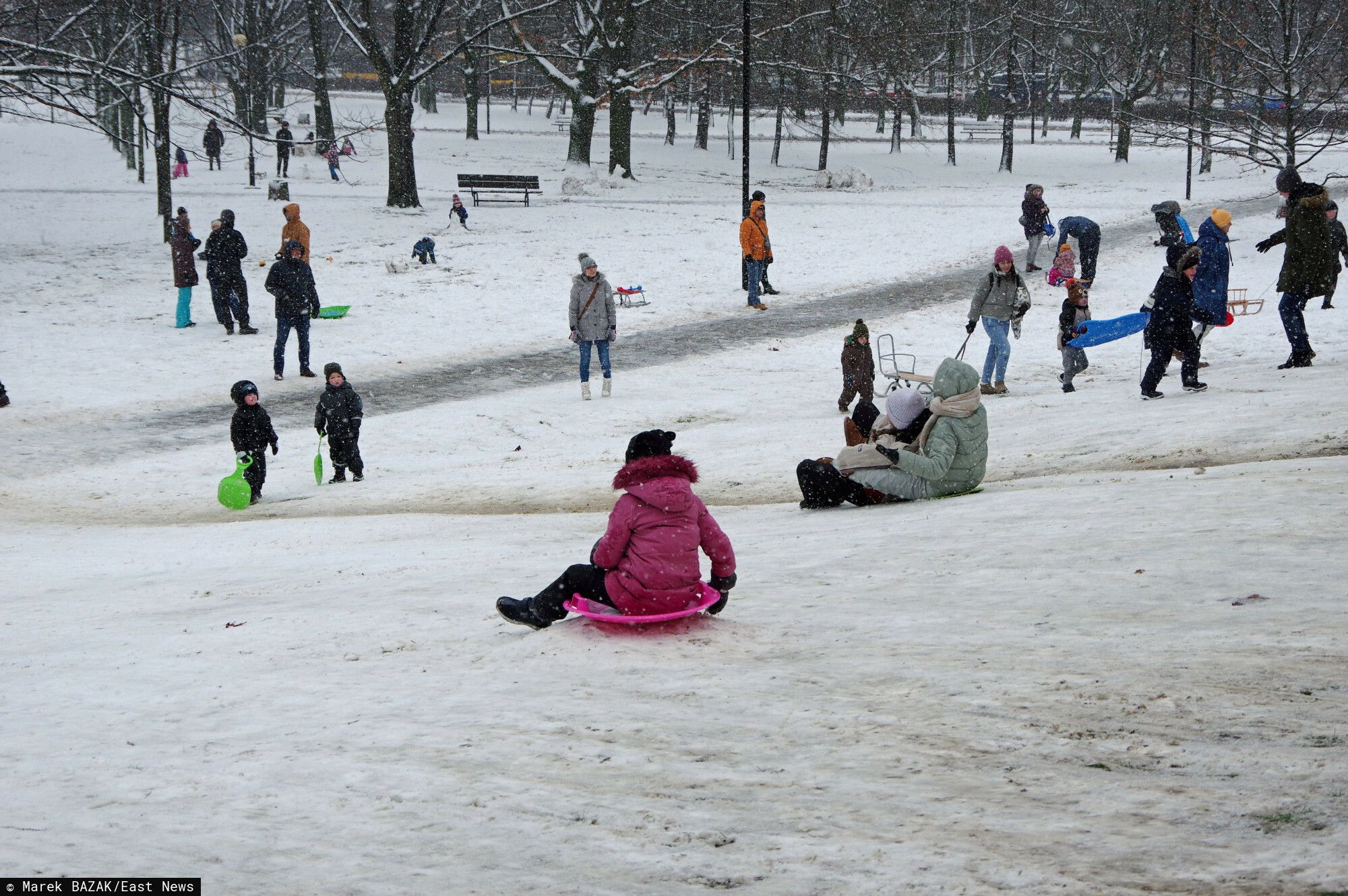 MEN podjęło decyzję ws. ferii zimowych. Rodzice są wściekli, są nowe terminy
