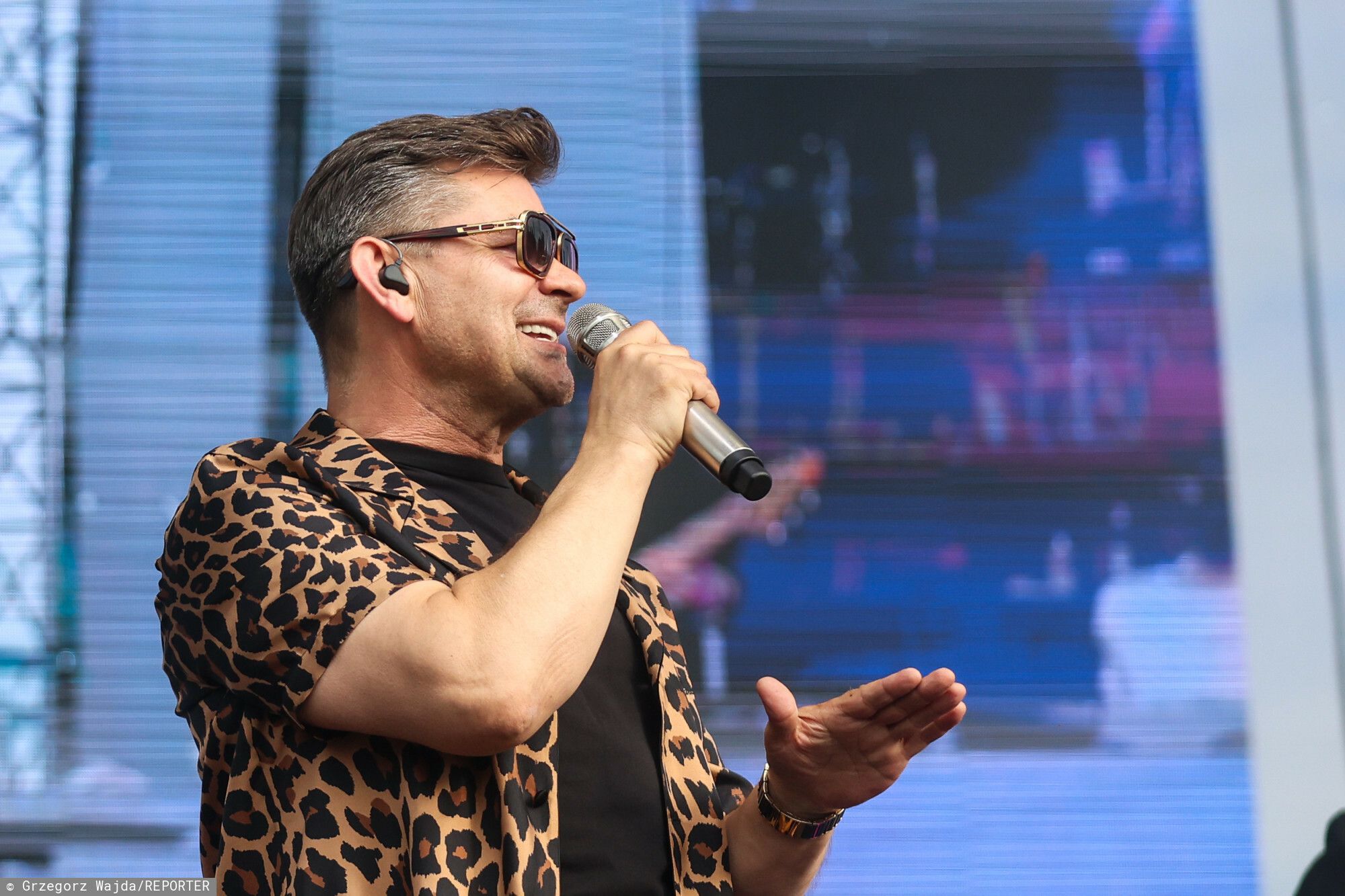 Wybuch podczas koncertu Zenka Martyniuka! Widzowie nie mają litości w komentarzach