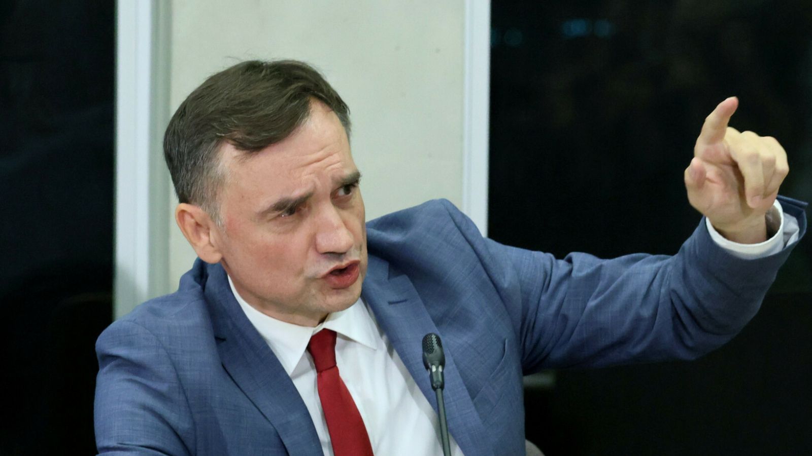 Dziennikarze namierzyli Ziobrę w Budapeszcie. Wiadomo, jaki ma teraz plan, wszystko ujawnił