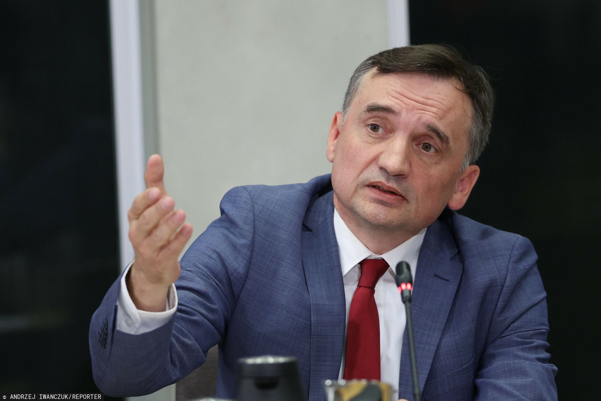 Romanowski w USA? Były strażnik ujawnia, jak politycy mogli ominąć systemy kontroli
