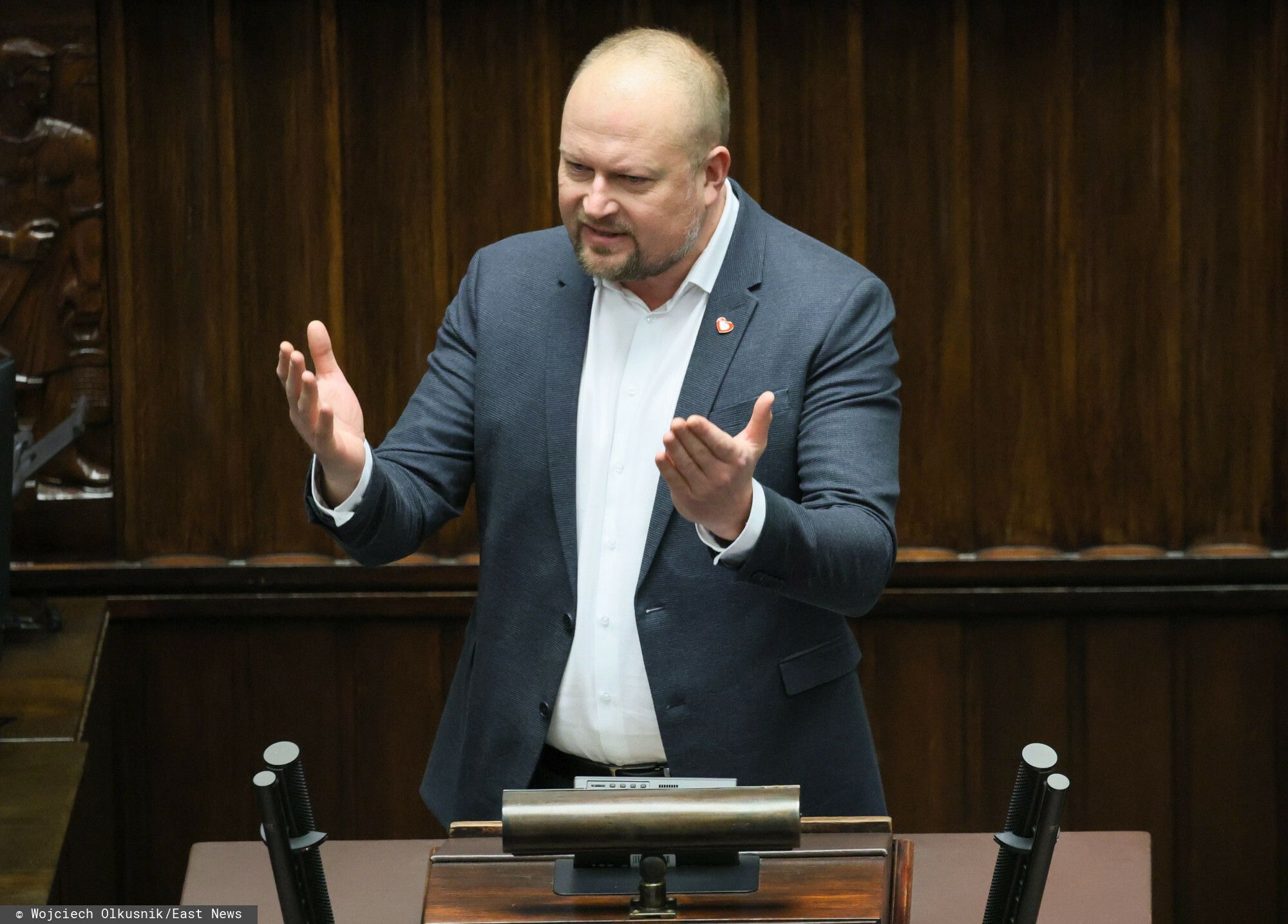 Awantura na antenie Polsat News. Poseł KO uderzył w Nawrockiego, ostre słowa