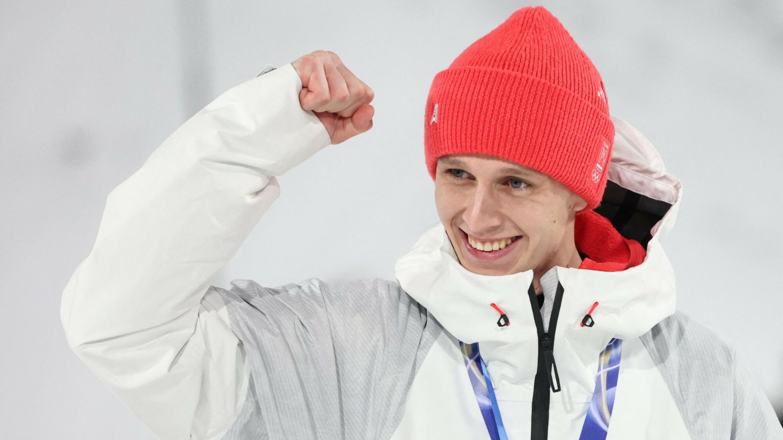 Zdobył medal dla Polski. Nie jest katolikiem. Taką religię wyznaje