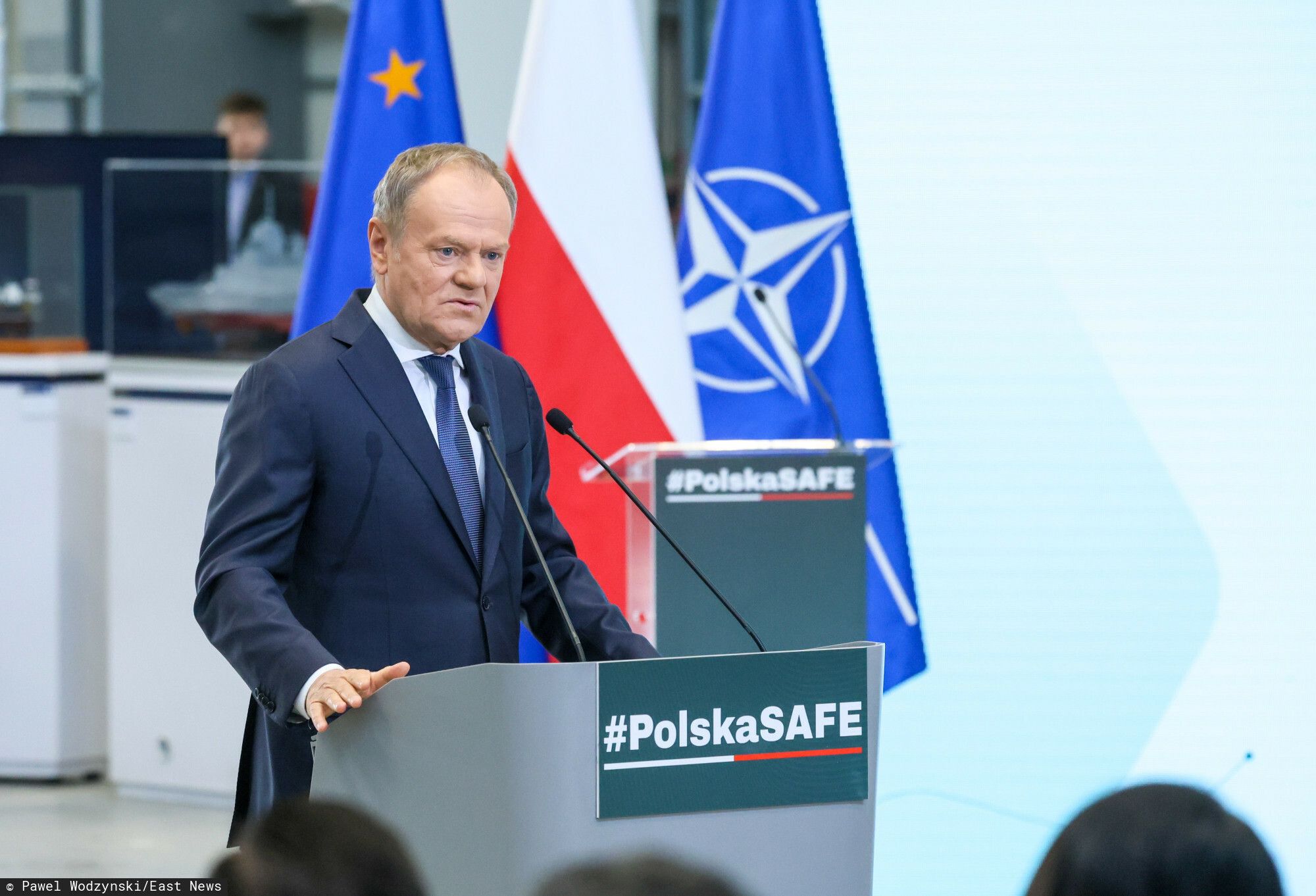 Ledwo minęła 1 godzina od słów Macrona, a Donald Tusk to potwierdza. Cała Europa o tym huczy