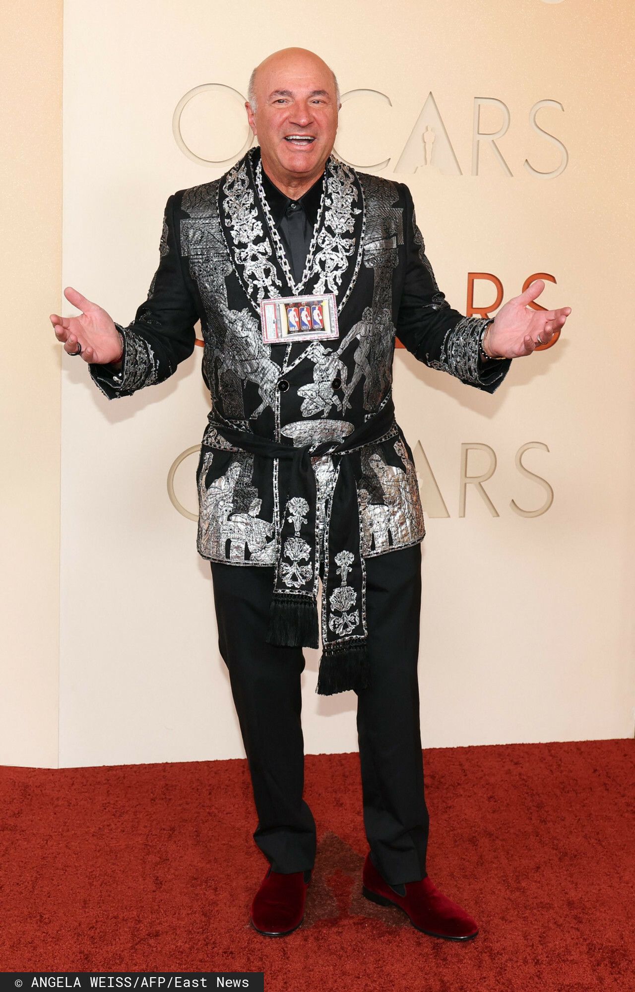 Co on na siebie włożył? Nawet, jak na Oscary to zdecydowanie za dużo 