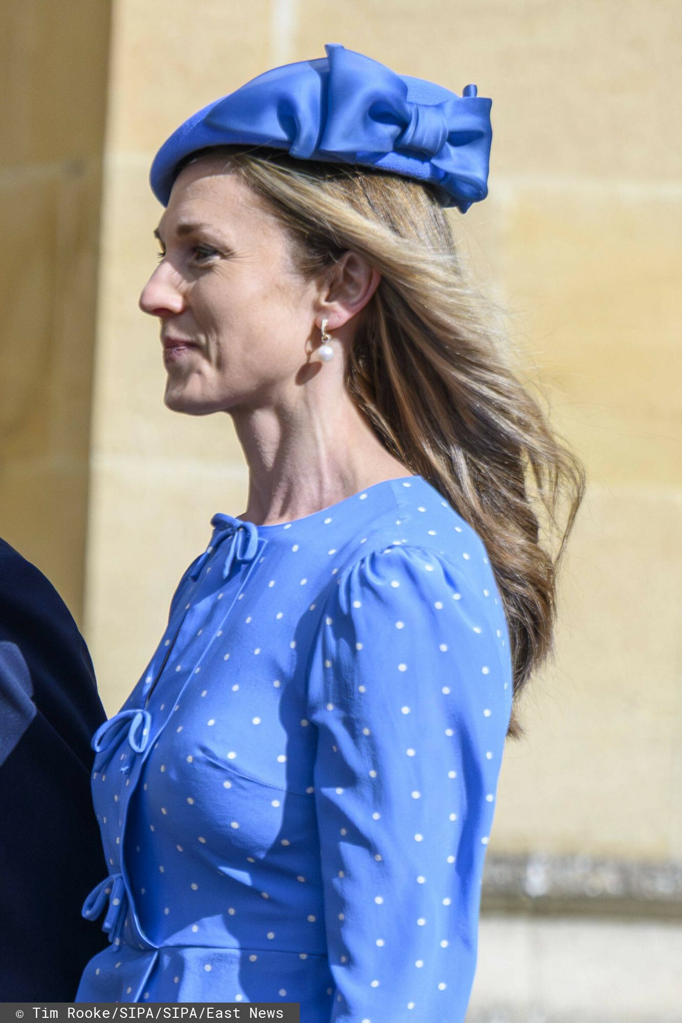 Właśnie poślubiła wnuka Elżbiety II. Kim jest Harriet Sperling? Już mówią, że robi konkurencję Kate