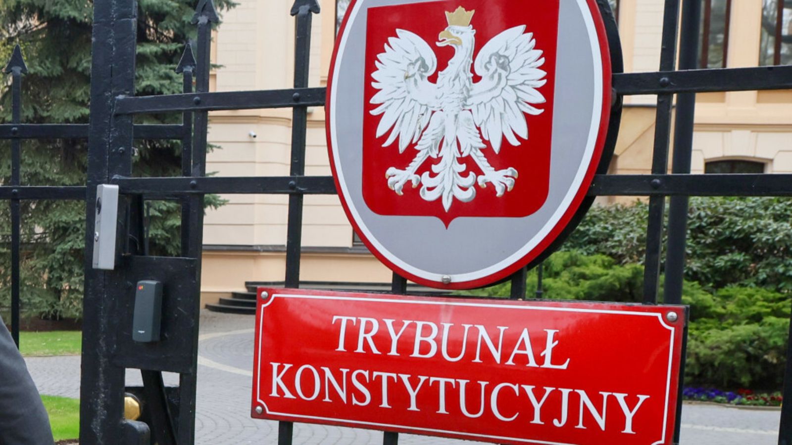 Trybunał Konstytucyjny, sędziowie, KRS