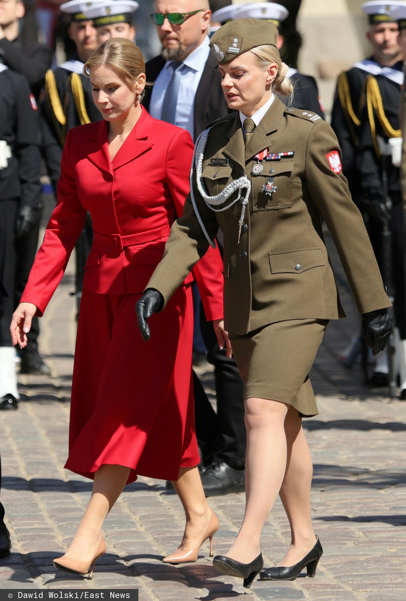 Marta Nawrocka w kreacji, jakiej jeszcze u niej nie widzieliśmy. Tak uhonorowała Dzień Flagi