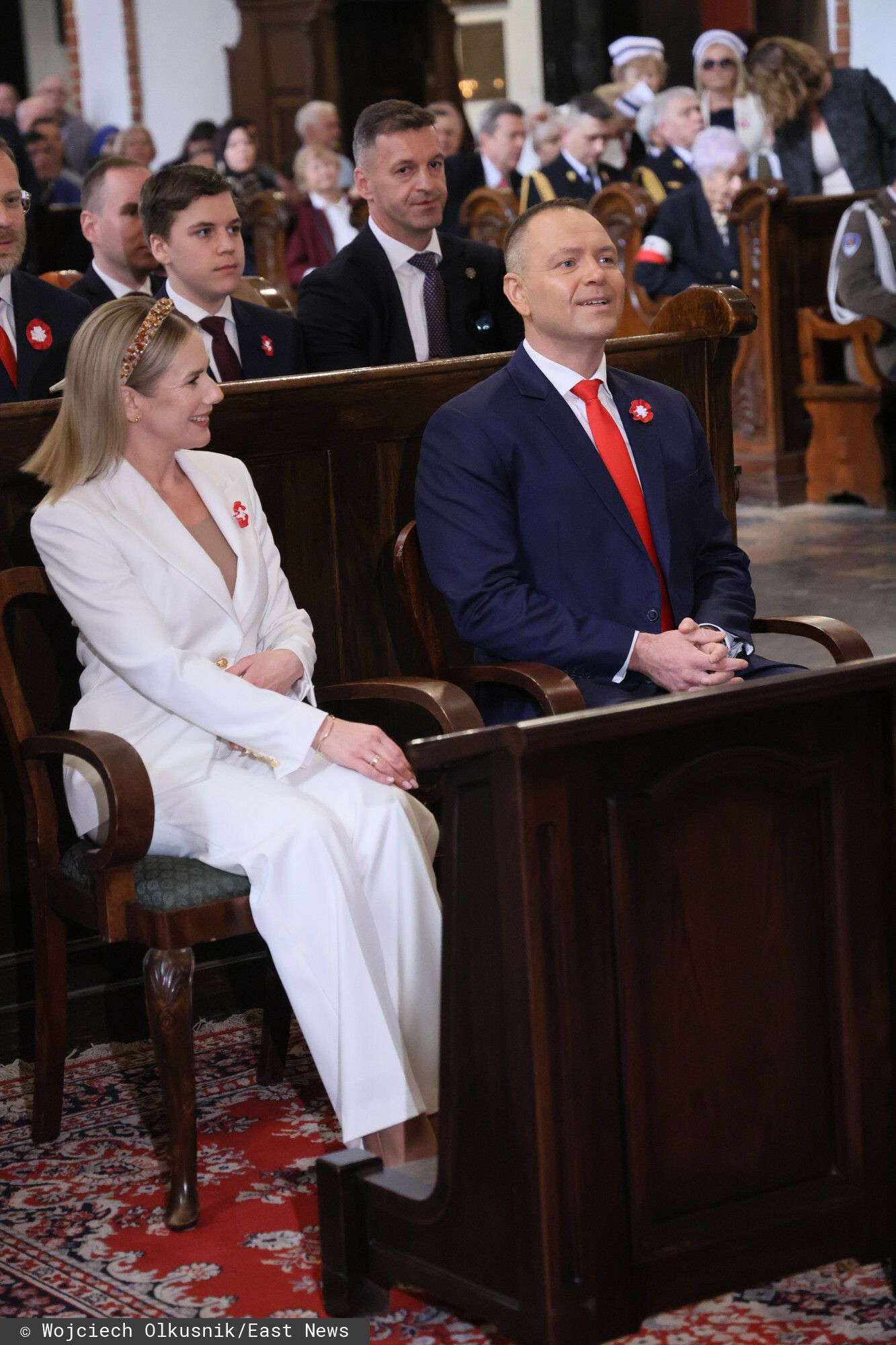Tak Marta Nawrocka ubrała się na mszę z okazji 3 maja. Jeden element zwrócił uwagę wszystkich