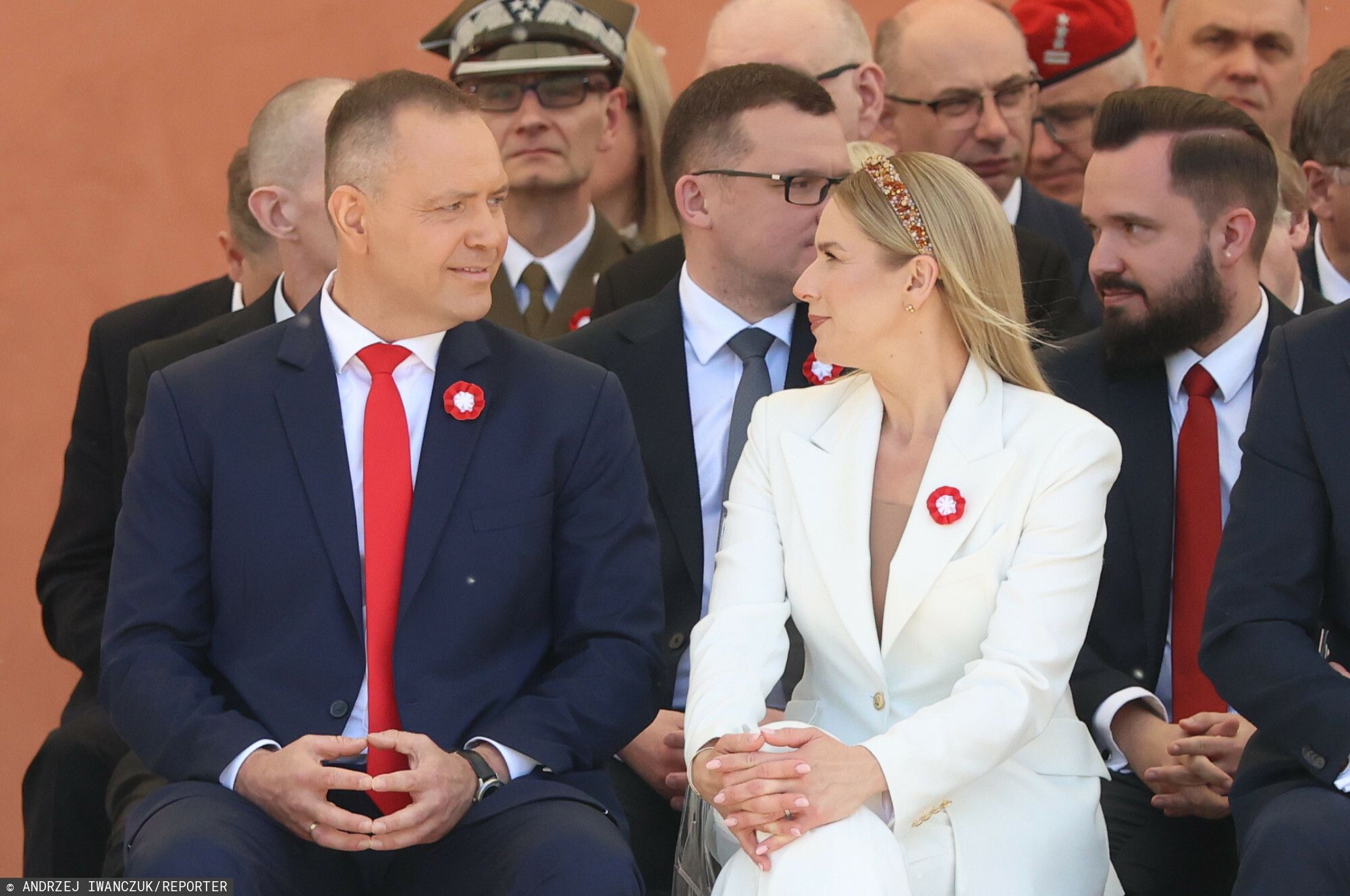 Zaskakujące, jak Nawrocka ubrała się na obchody Święta Konstytucji. Polacy patrzyli tylko na jedno