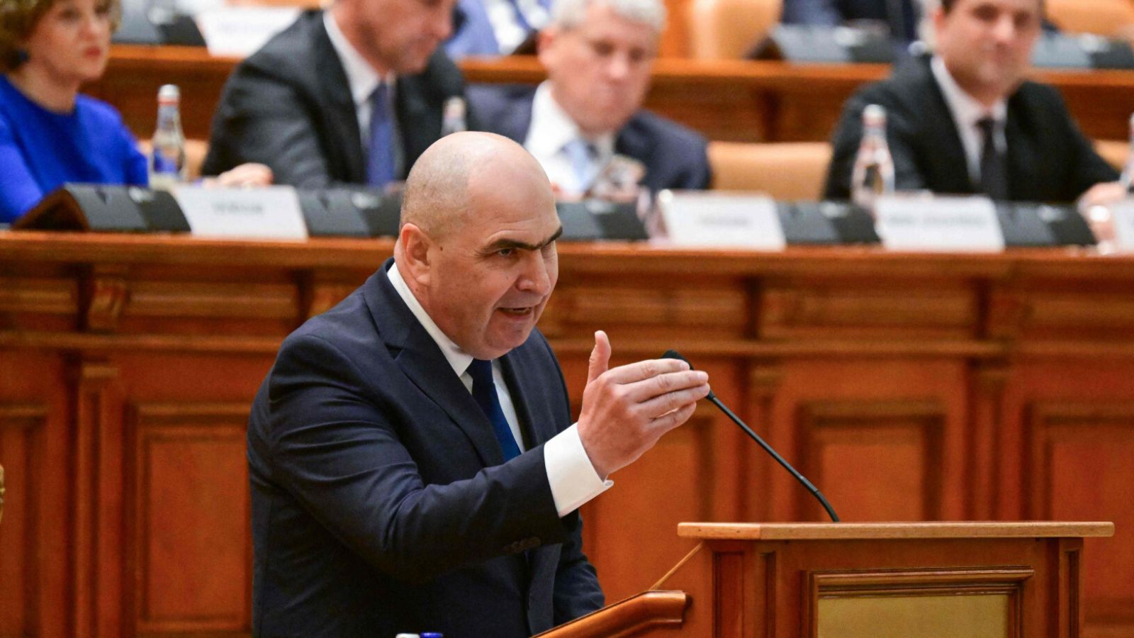 Upadł Rumuński rząd. Przegłosowano wotum nieufności
