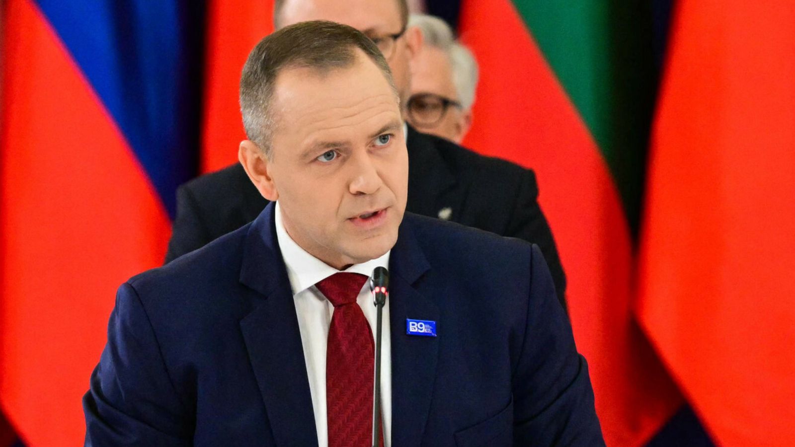 Karol Nawrocki, Rumunia, NATO