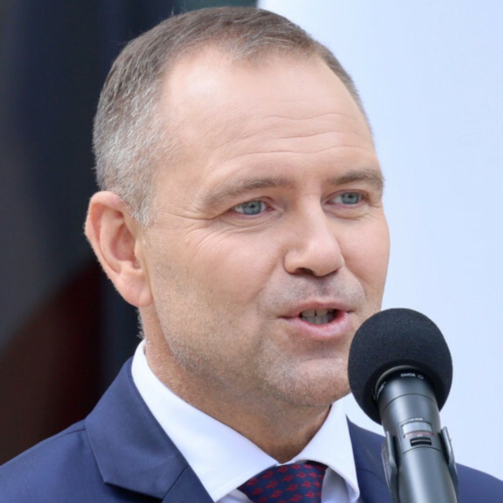 Nowy sondaż. Polacy odpowiedzieli, czego oczekują od Tuska i Nawrockiego ws. Ukrainy