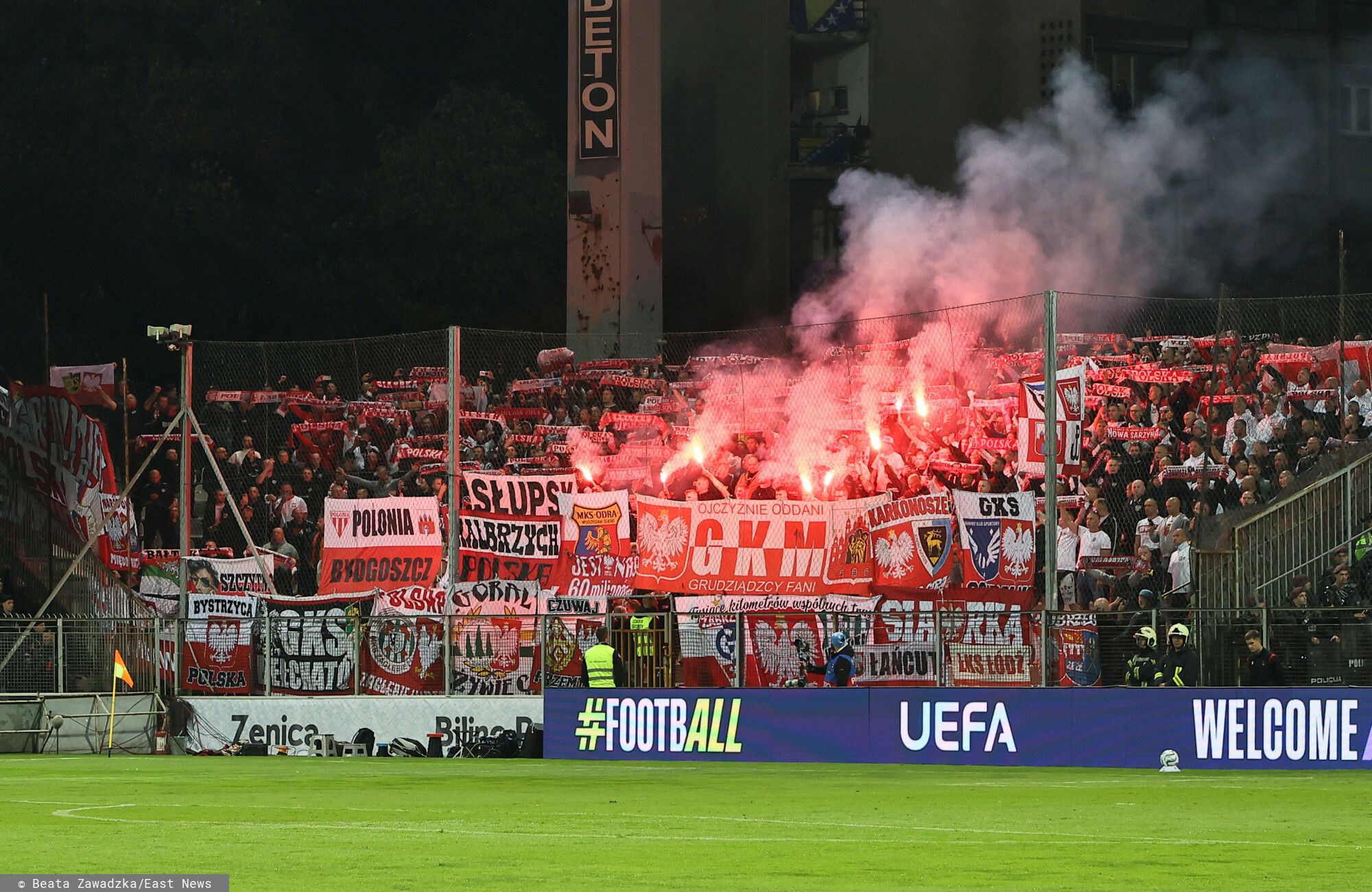 Krzyki kibiców na meczu Polska-Bośnia. Rywale odpowiedzieli. Mocne sceny na stadionie