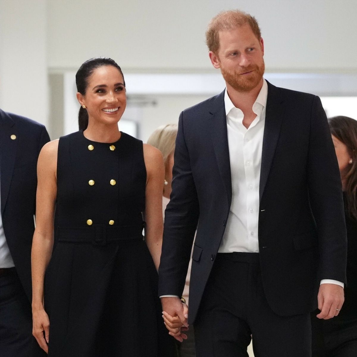 Książę Harry i Meghan Markle oficjalnie wracają do Wielkiej Brytanii. Powód zaskakuje