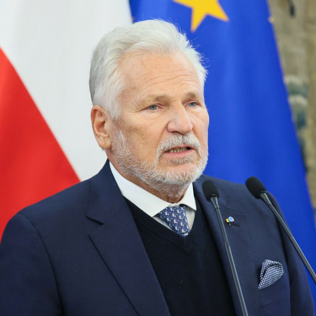 "Jakoś muszę dawać radę" Kwaśniewski ledwo wiąże koniec z końcem? Taką ma emeryturę