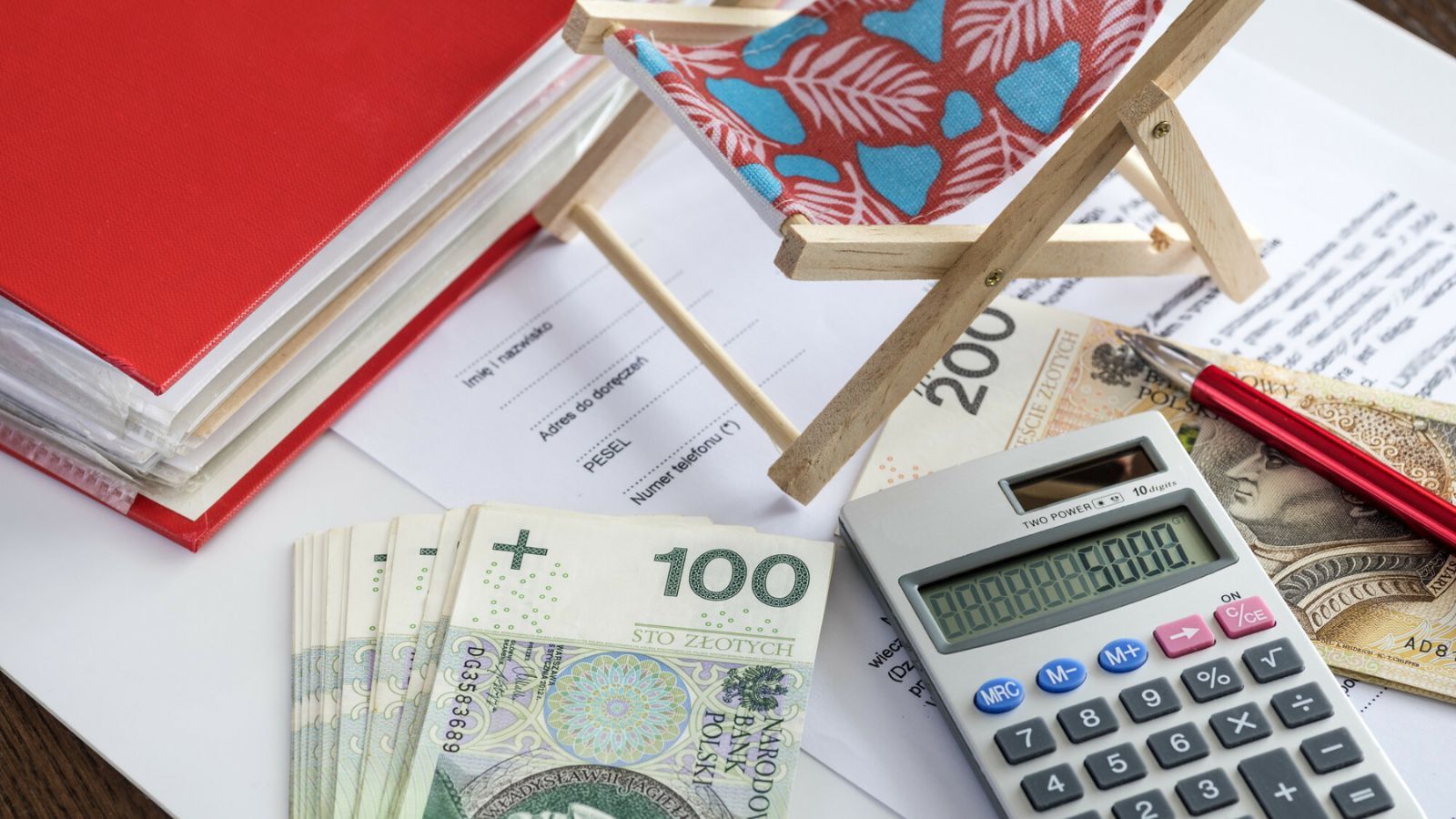 Wczasy pod gruszą 2026. Tyle możesz dostać na wakacje. Kwoty sięgają choćby kilku tysięcy złotych