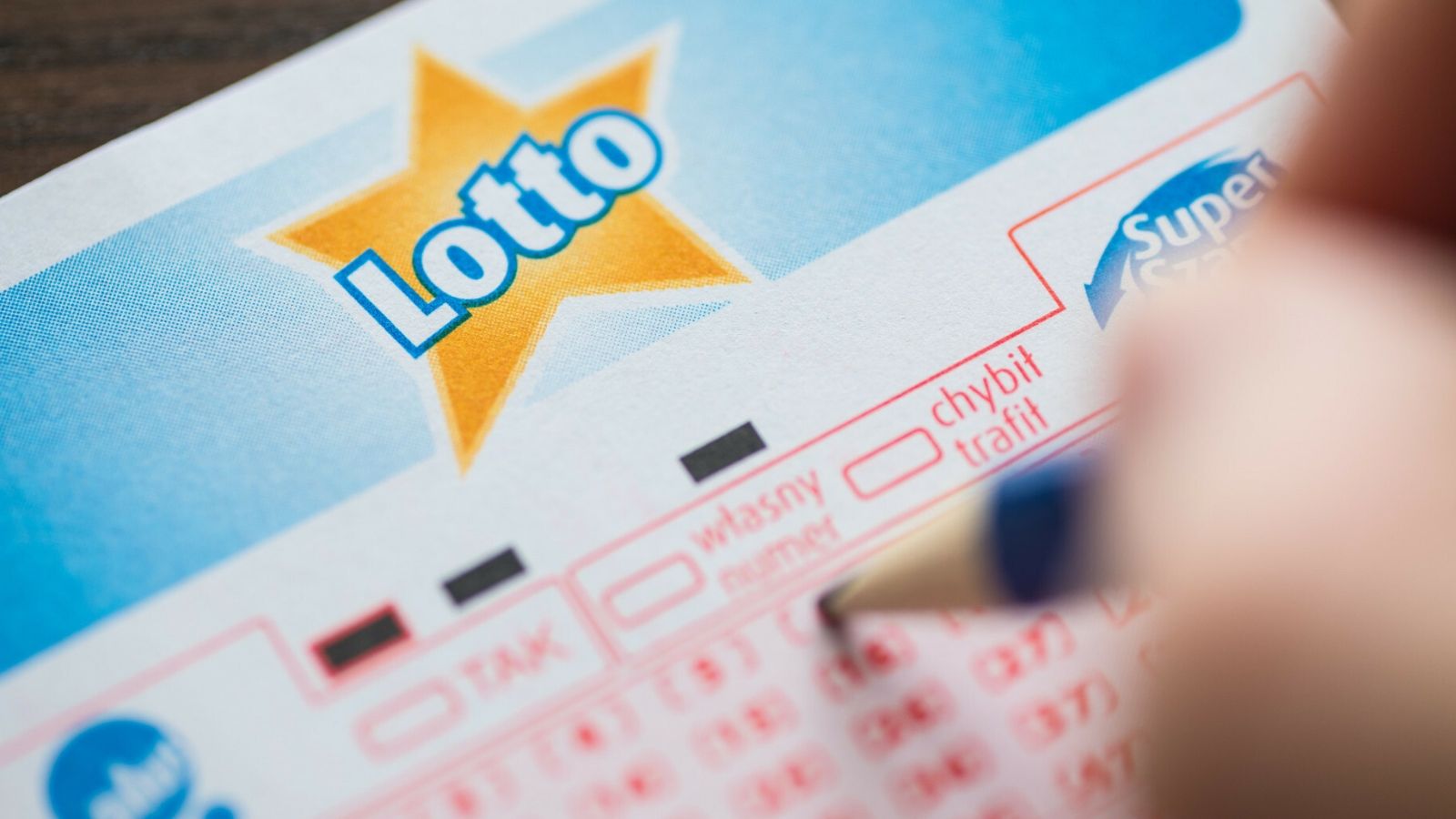 Wielka wygrana w Lotto Plus, Polska ma nowego milionera. Wiemy, gdzie zakupiono szczęśliwy kupon