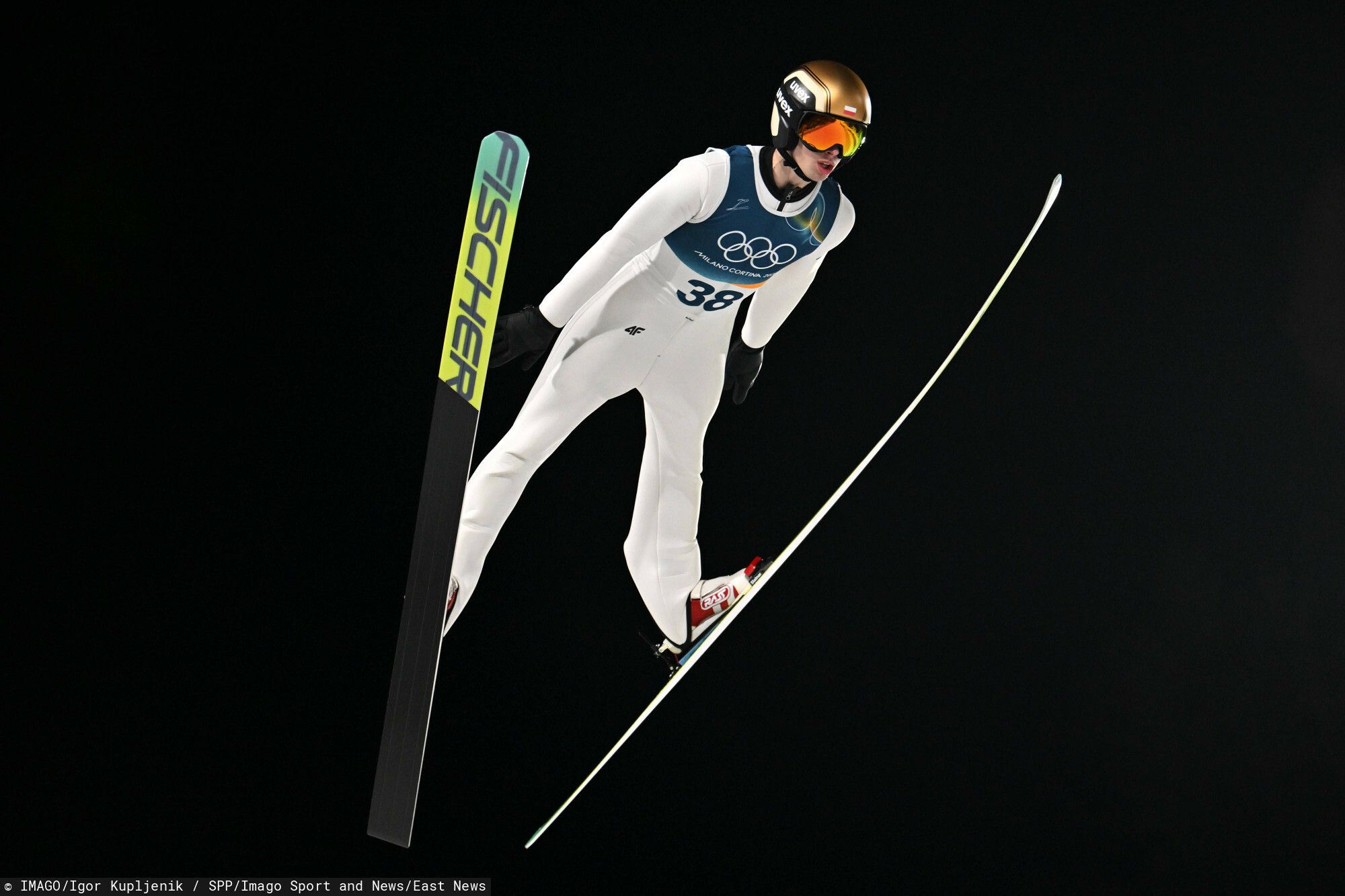 Drugie życie Kacpra Tomasiaka. Niesłychane, co robi w Kościele