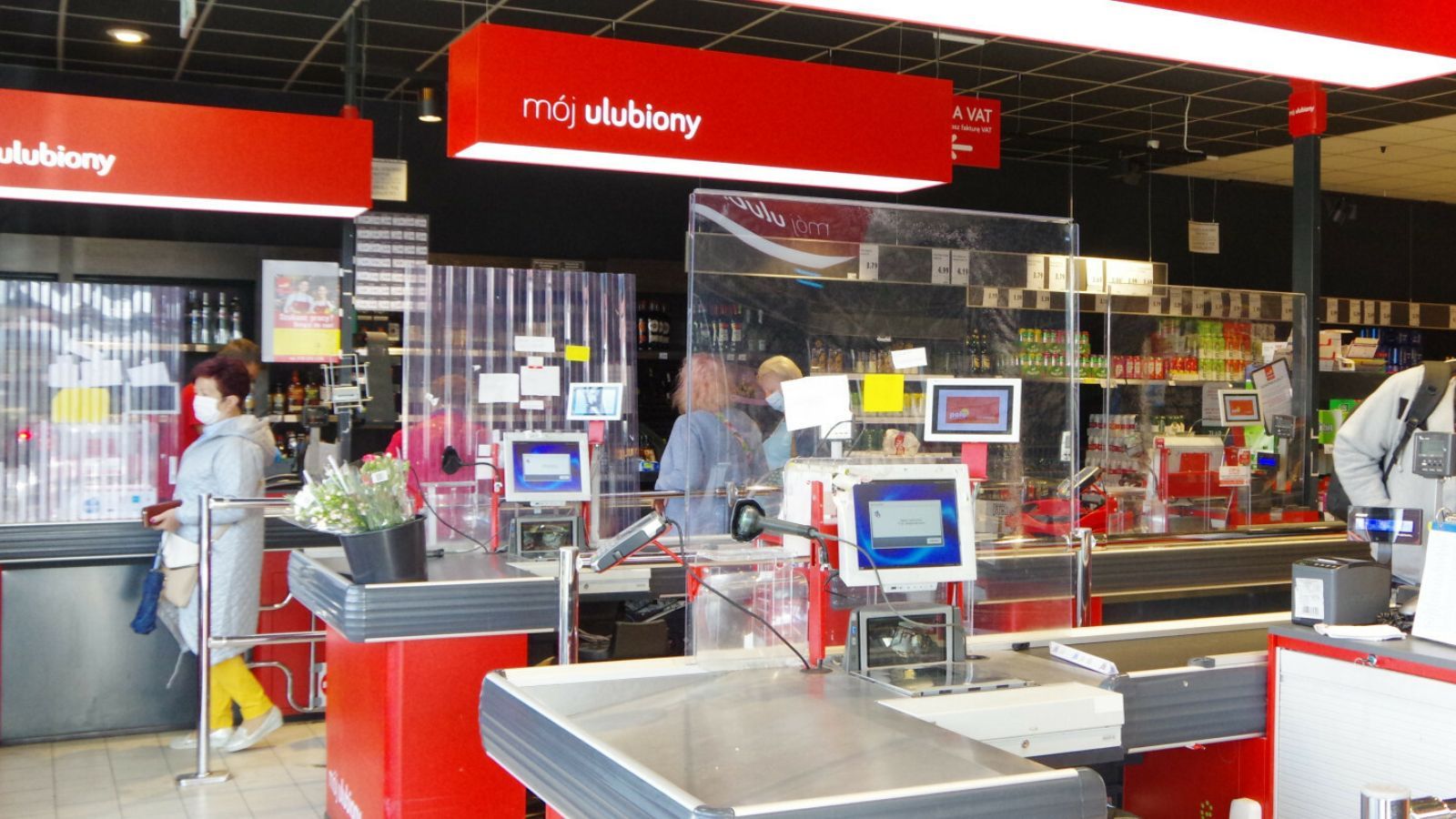 W Polomarkecie brakuje rąk do pracy. Tyle płacą w wakacje, nocleg nad Bałtykiem gratis