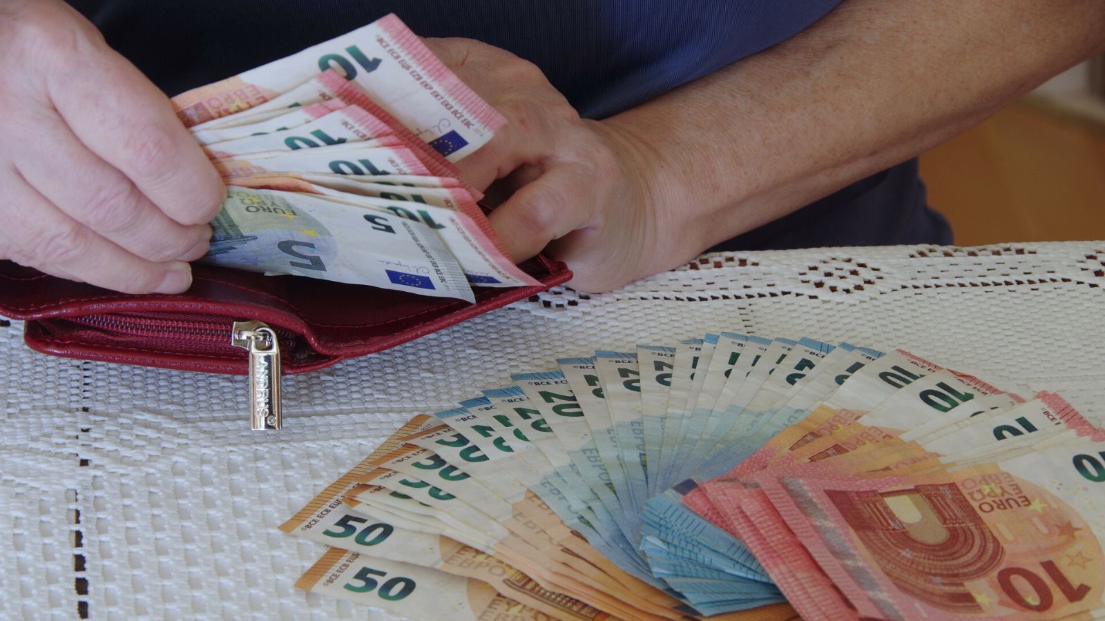 Niemcy szukają Polaków do pracy. Oferują zarobki nawet 16 tys. zł miesięcznie