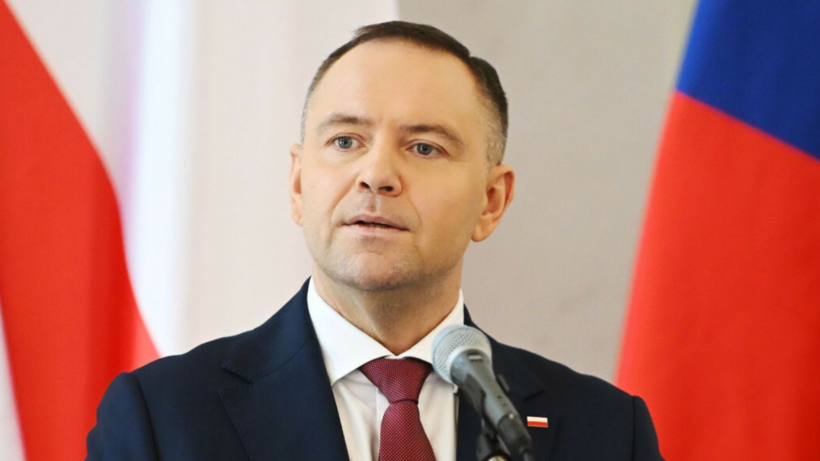 Jak Polacy oceniają Karola Nawrockiego? Są wyniki najnowszego sondażu