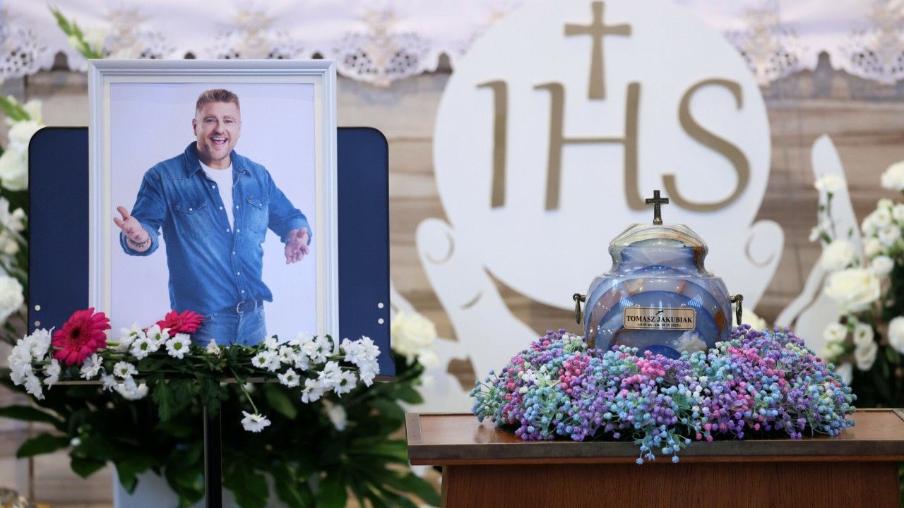 Urna z prochami Tomasza Jakubiaka