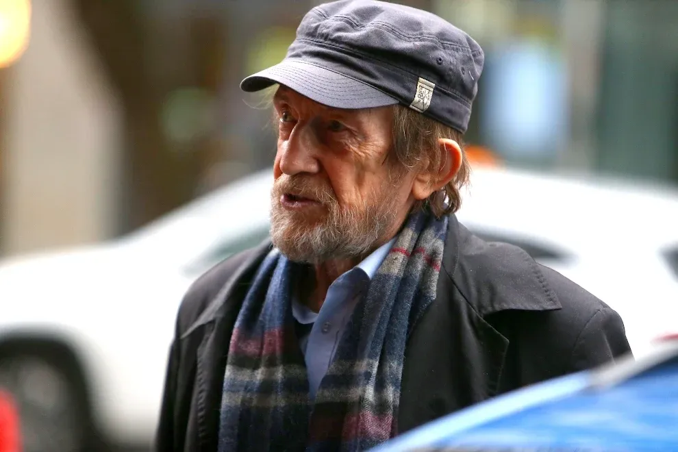 Niespełna dwa miesiące temu Edwarda Linde-Lubaszenko pojawił się na wizji. Wtedy widzieliśmy go ostatni raz