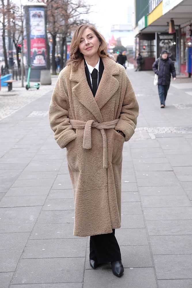 Niesamowite, co dzisiaj dzieje się z Edytą Bartosiewicz. Zniknęła wiele lat temu i niemal straciła głos